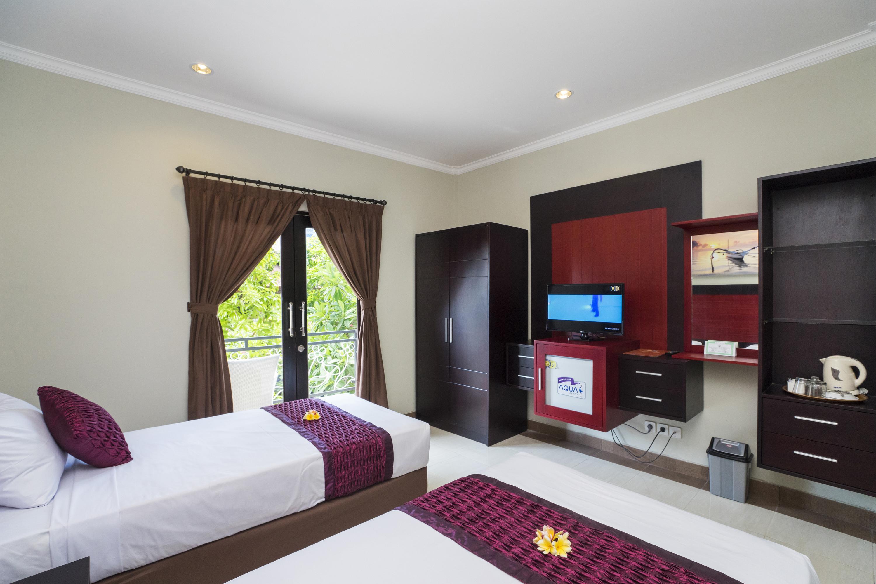 Legian Village Hotel - Chse Certified Exterior photo