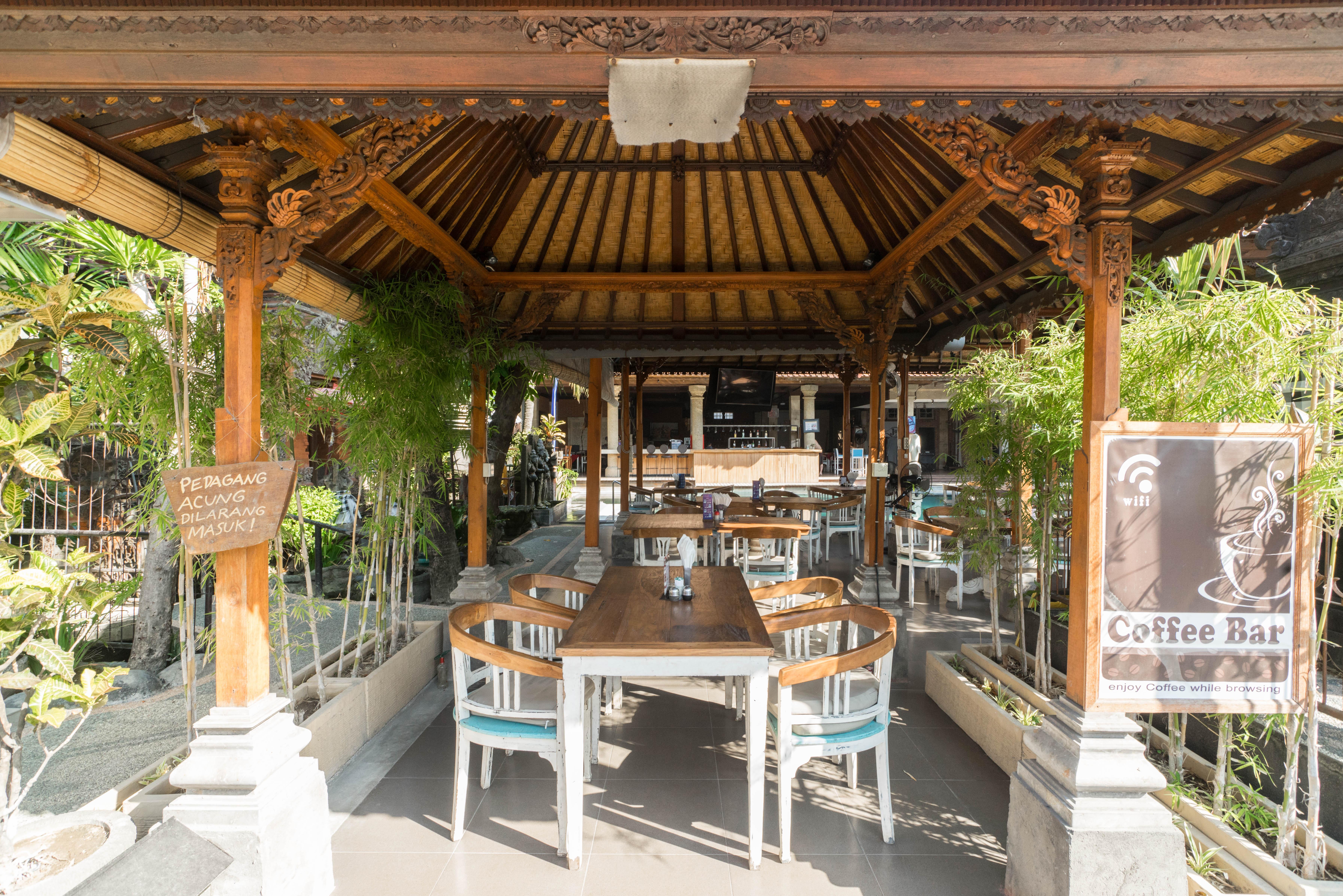 Legian Village Hotel - Chse Certified Exterior photo